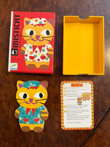 Djeco misticat card game - card,